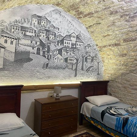 Guest House Memushi Гирокастра Экстерьер фото